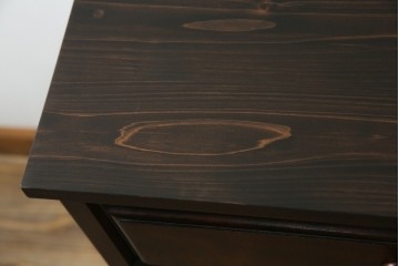 中古　美品　松本民芸家具　深い色合いがシックな雰囲気を醸し出すチェスト　(R-064199)