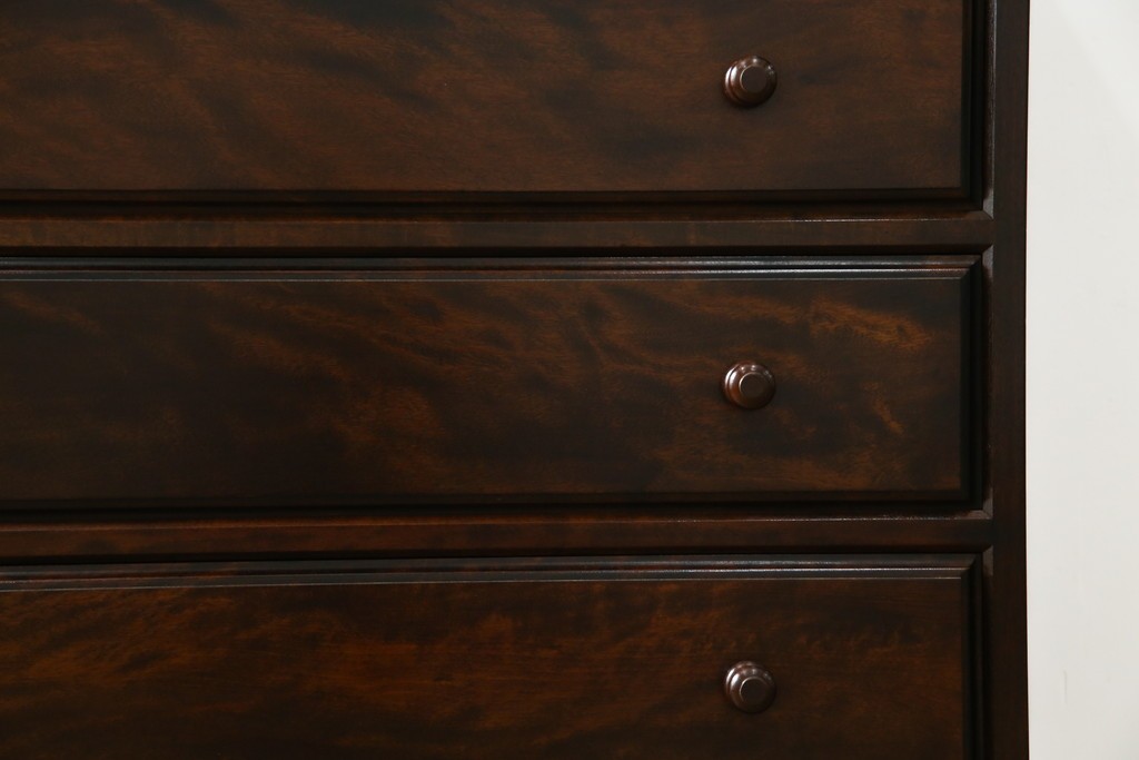 中古　美品　松本民芸家具　深い色合いがシックな雰囲気を醸し出すチェスト　(R-064199)