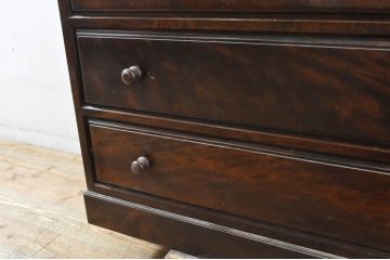 中古　美品　松本民芸家具　天板リメイク　深い色合いがシックな雰囲気を醸し出すチェスト(サイドボード、サイドチェスト、引き出し、洋服タンス)(R-064199)