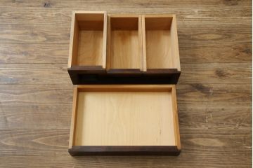 中古　美品　松本民芸家具　#309型一面鏡　品のあるシックな色合いがクラシカルな雰囲気を醸し出すドレッサー(鏡台、化粧台、ミラー)(定価約37万円)(R-064201)