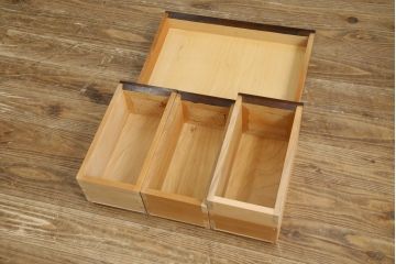 中古　美品　松本民芸家具　#309型一面鏡　品のあるシックな色合いがクラシカルな雰囲気を醸し出すドレッサー(鏡台、化粧台、ミラー)(定価約37万円)(R-064201)