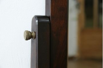 中古　美品　松本民芸家具　#309型一面鏡　品のあるシックな色合いがクラシカルな雰囲気を醸し出すドレッサー(鏡台、化粧台、ミラー)(定価約37万円)(R-064201)