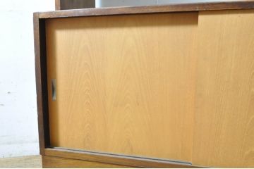 和製アンティーク　レトロデザイン　ナラ(楢)材　どこか懐かしさを感じるレトロな本棚(収納棚、戸棚、オープンラック、ブックシェルフ、飾り棚、陳列棚)(R-064212)