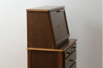 中古　三越家具(現カントリーハウス)　Brugge(ブルージュ)　クラシカルな佇まいが魅力のライティングビューロー(簿記机、ワークデスク、在宅用、在宅ワーク用)(R-064231)