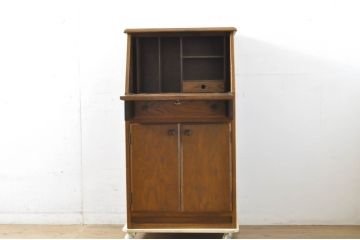 中古　三越家具(現カントリーハウス)　Brugge(ブルージュ)　上品な彫刻レリーフがクラシカルな雰囲気を醸し出すライティングビューロー(VE103、簿記机、ワークデスク、在宅用、在宅ワーク用、サイドキャビネット)(R-064232)