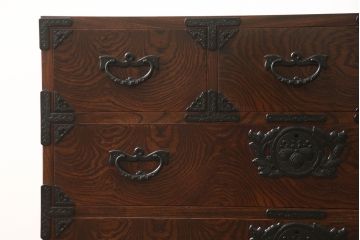 中古　岩谷堂箪笥　力強い木目が美しい和箪笥(収納箪笥、整理タンス、衣装たんす、引き出し)(R-064235)