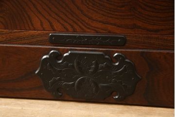 中古　岩谷堂箪笥　力強い木目が美しい和箪笥(収納箪笥、整理タンス、衣装たんす、引き出し)(R-064235)