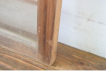 中古　ノスタルジックな雰囲気を醸し出す数寄屋のガラス欄間2枚セット(明かり取り、明り取り、建具)(R-064241)