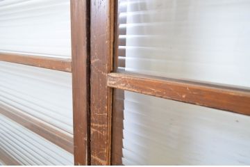アンティーク建具　モールガラス入り　レトロな雰囲気が魅力的なガラス戸2枚セット(引き戸)(R-064246)