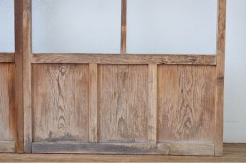 アンティーク建具　ダイヤガラス入り　レトロな雰囲気漂うガラス戸2枚セット(引き戸)(R-064247)