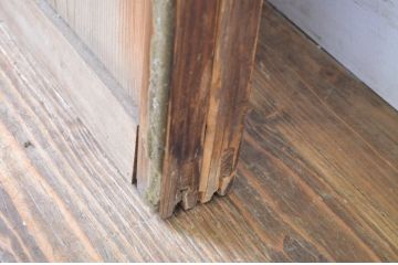 アンティーク建具　ダイヤガラス入り　レトロな雰囲気漂うガラス戸2枚セット(引き戸)(R-064248)