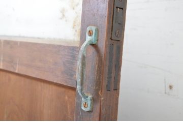 アンティーク建具　縦桟リメイク!!　レトロな空間づくりにおすすめのガラス扉1枚(ドア、木製扉)(R-064250)