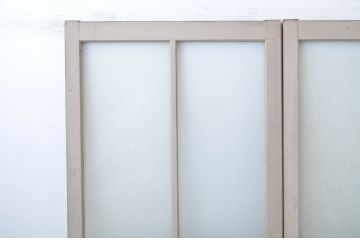 アンティーク建具　ペイント仕上げ限定　フレンチなインテリアにもぴったりなガラス戸2枚セット(引き戸)(R-064264)