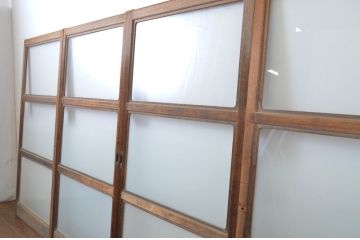 アンティーク建具　シンプルなデザインで取り入れやすいガラス戸4枚セット(引き戸)(R-064265)