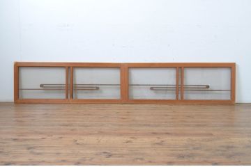 中古　ノスタルジックな雰囲気を醸し出す数寄屋のガラス欄間2枚セット(明り取り、明かり取り)(R-064272)