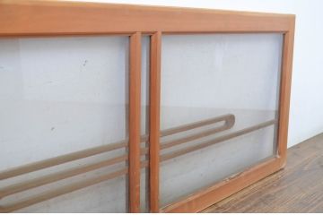 中古　ノスタルジックな雰囲気を醸し出す数寄屋のガラス欄間2枚セット(明り取り、明かり取り)(R-064272)