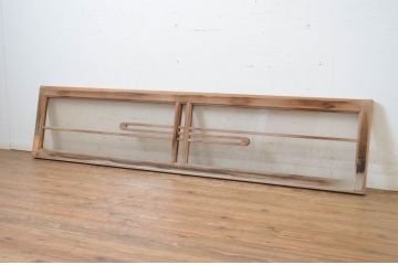 中古　シンプルながらも上品な佇まいが魅力的な数寄屋の欄間1枚(明かり取り、明り取り)(R-064274)
