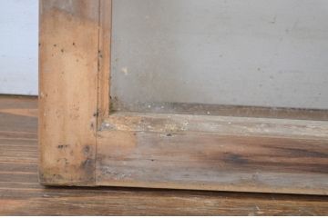 中古　シンプルながらも上品な佇まいが魅力的な数寄屋の欄間1枚(明かり取り、明り取り)(R-064274)