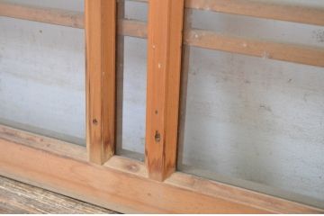 中古　シンプルながらも上品な佇まいが魅力的な数寄屋の欄間1枚(明かり取り、明り取り)(R-064274)
