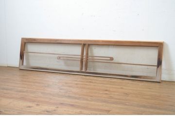 中古　シンプルながらも上品な佇まいが魅力的な数寄屋の欄間1枚(明かり取り、明り取り)(R-064275)