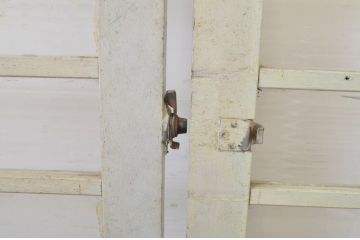 アンティーク建具　レトロな雰囲気たっぷりな背の高い店舗用ガラス戸2枚セット(引き戸)(R-064276)