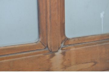 アンティーク建具　経年を感じる風合いが魅力の玄関戸2枚セット(ガラス戸、引き戸)(R-064277)
