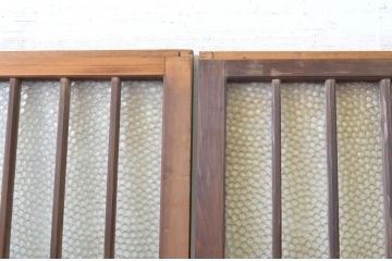 アンティーク建具　希少なプレスガラス入り!和の雰囲気を演出するガラス格子戸2枚セット(ガラス戸、引き戸、格子戸)(R-064278)