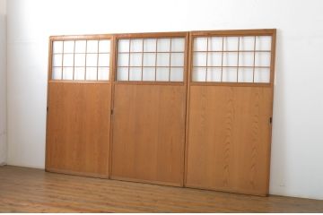 アンティーク建具　和の情緒漂うガラス入り横桟引き戸3枚セット(板戸、ガラス戸)(R-064289)