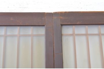 アンティーク建具　透かし彫りがおしゃれな格子入りのガラス戸2枚セット(引き戸)(R-064293)