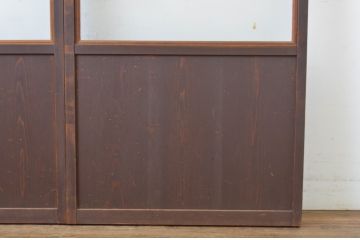 アンティーク建具　透かし彫りがおしゃれな格子入りのガラス戸2枚セット(引き戸)(R-064293)