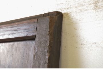 アンティーク建具　上品な和の雰囲気漂う格子ガラス入りの帯戸1枚(引き戸、板戸、ガラス帯戸)(R-064298)