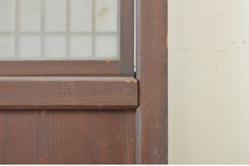 アンティーク建具　上品な和の雰囲気漂う格子ガラス入りの帯戸1枚(引き戸、板戸、ガラス帯戸)(R-064298)