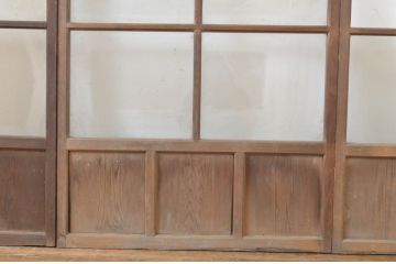 アンティーク建具　シンプルなデザインでお部屋に取り入れやすいガラス戸4枚セット(引き戸)(R-064303)