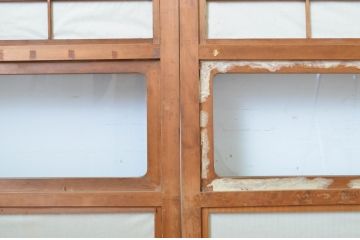 アンティーク建具　高級品　上質な和の空間づくりにおすすめの裏障子付き万本格子戸4枚セット(ガラス帯戸、引き戸)(R-064307)