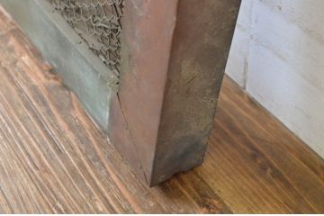 アンティーク建具　希少!!　経年を感じる風合いが魅力的な銅板張りの金網窓1枚(引き戸)(R-064312)