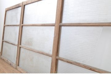 アンティーク建具　銀モールガラス入り!シンプルでどんなお部屋にも合わせやすいガラス窓3枚セット(ガラス戸、引き戸)(R-064318)