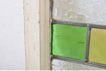 イギリスアンティーク　レトロな雰囲気が魅力のステンドグラス窓1枚(明り取り、明かり取り、建具)(R-064322)