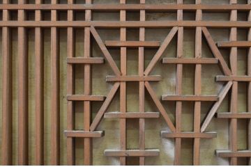  アンティーク建具　欅(ケヤキ)枠の組子入り　繊細な組子が上品な印象を与える筬欄間1枚(明かり取り、明り取り、オサランマ)(R-064326)