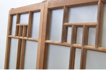 アンティーク建具　大正ロマンの雰囲気が漂う小振りなガラス窓2枚セット(ガラス戸、引き戸)(R-064330)