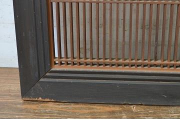 アンティーク建具　整然と並んだ格子が美しい大振りな筬欄間2枚セット(明かり取り、明り取り、オサランマ、おさらんま)(R-064336)