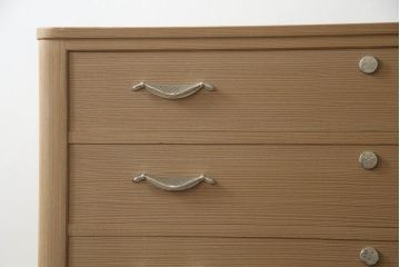 中古　美品　国産　職人手造り　胴丸型で品のある優しい雰囲気が魅力の総桐箪笥(桐たんす、着物箪笥、衣装箪笥、和タンス、引き出し)(R-064349)