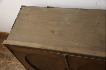 和製アンティーク　大正ロマン　前面欅(ケヤキ)材　丸窓デザインが特徴的なローボード(テレビボード、サイドボード、テレビ台、リビングボード)(R-064350)