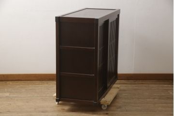 中古　美品　上質な和の空間を演出する水屋箪笥サイドボード(サイドキャビネット、収納棚、戸棚、下駄箱)(R-064354)