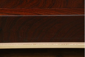 中古　美品　岩谷堂箪笥　力強い木目と重厚感ある金具が魅力の和箪笥　(R-064358)