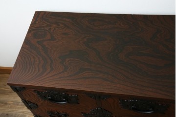 中古　美品　岩谷堂箪笥　力強い木目が美しい和箪笥　(R-064359)