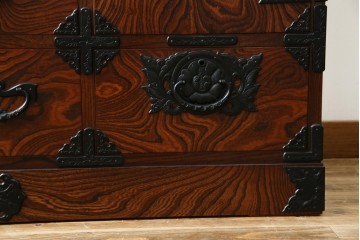 中古　美品　岩谷堂箪笥　力強い木目が美しい和箪笥　(R-064359)