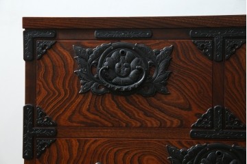 中古　美品　岩谷堂箪笥　力強い木目が美しい和箪笥　(R-064359)