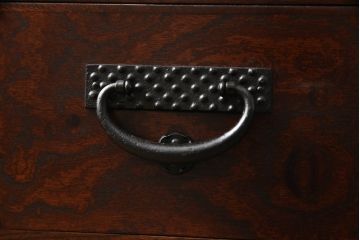 中古　岩谷堂箪笥　八の蔵　上質な和の空間づくりにおすすめのカラクリ付き横長タンス(チェスト、サイドボード、和タンス、衣装箪笥、引き出し)(R-064360)
