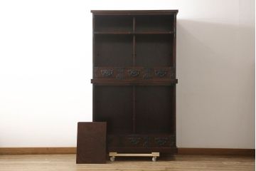 中古　岩谷堂箪笥　特注　重厚感ある金具が目を引く重ね水屋箪笥(キャビネット、食器棚、収納棚、重ね戸棚、茶箪笥、茶棚、上下バラ売り可能)(R-064361)