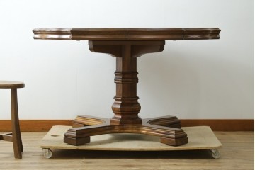 中古　美品　DREXEL HERITAGE(ドレクセルヘリテイジ)　Grand Villa(グランドヴィラ)　上品なデザインのダイニングテーブル　定価約60万円　(R-064375)